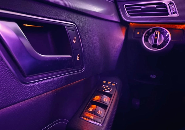 Mercedes-Benz Klasa E cena 55000 przebieg: 345236, rok produkcji 2013 z Góra małe 211
